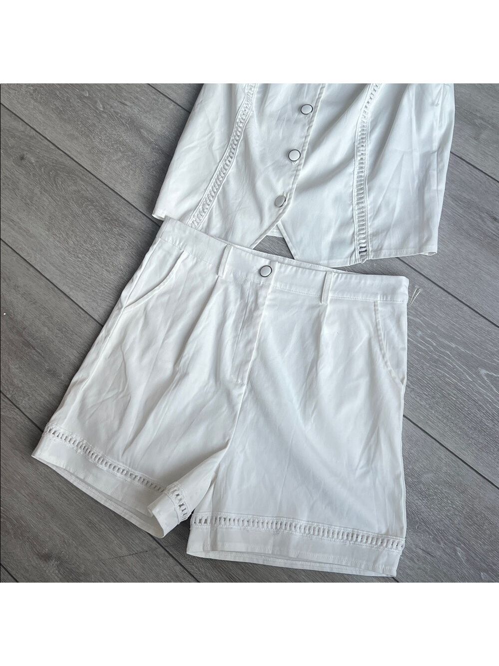 Unbranded Two piece White Women's Shorts and vest set size large - Picture 6 of 10